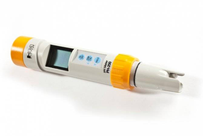 Digitální měřič pH/teploty vody HM Digital pH-200 Sana-Store.cz