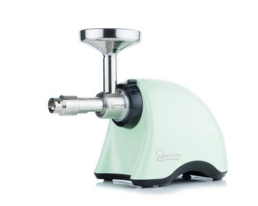 šnekový odšťavňovač Sana Juicer EUJ-707 a lis na olej Sana šnekový odšťavňovač Sana Juicer EUJ-707 a lis na olej Sana