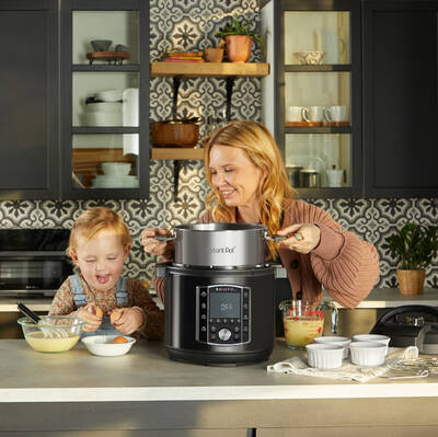 multifunkční hrnec Instant Pot Pro 8