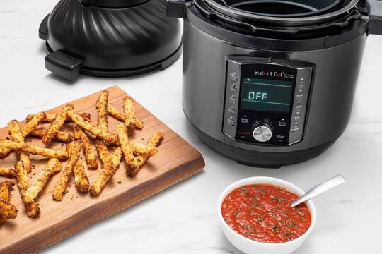 multifunkční hrnec Instant Pot Pro Crisp & Air Fryer 8