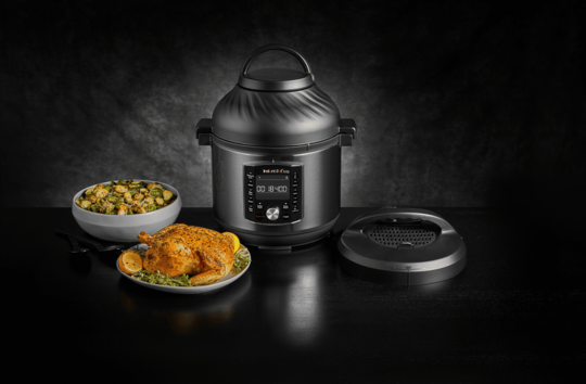 multifunkční hrnec Instant Pot Pro Crisp & Air Fryer 8