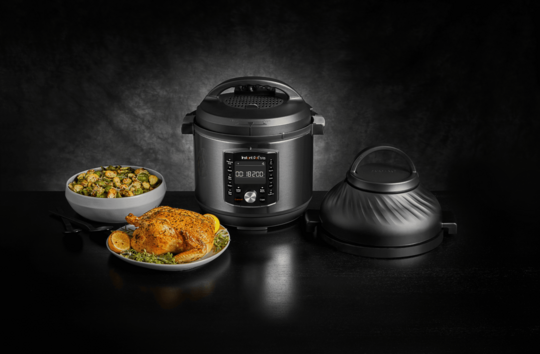 multifunkční hrnec Instant Pot Pro Crisp & Air Fryer 8