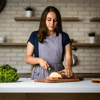 damaškový nůž na pečivo Sana 20 cm