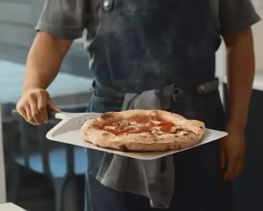 Lopata na pizzu Ooni 12