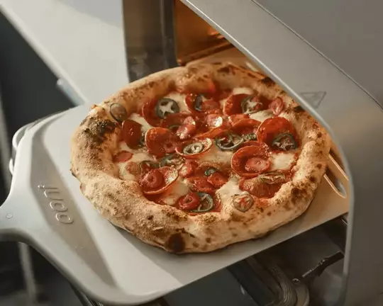 Lopata na pizzu Ooni 12